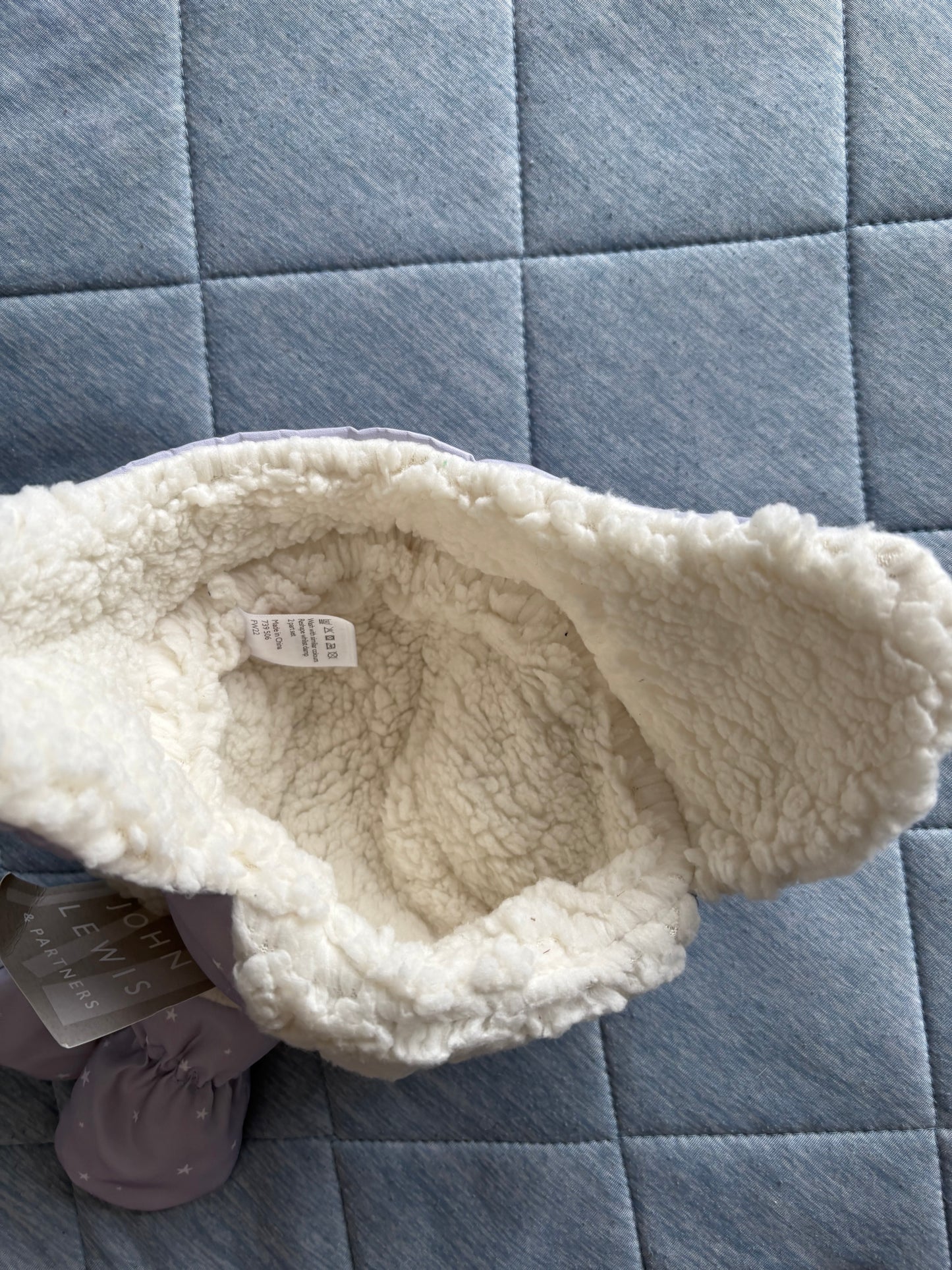 John Lewis Hat And Gloves set Colour Lilac/white Size 0-3 Months