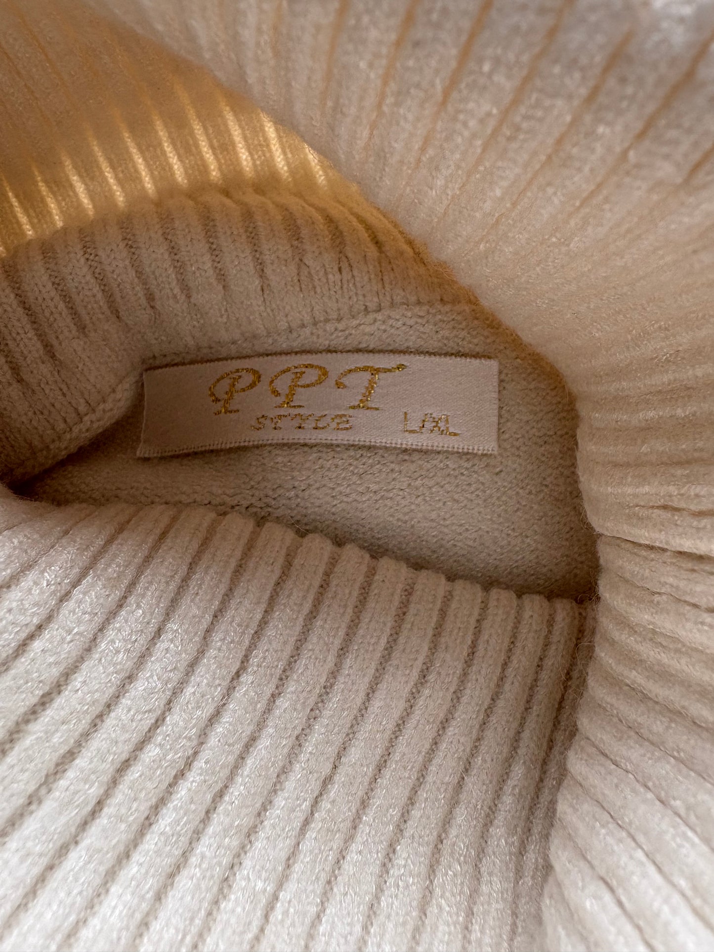 PPT Style Knitted lounge Set Colour Cream One Size 8-16