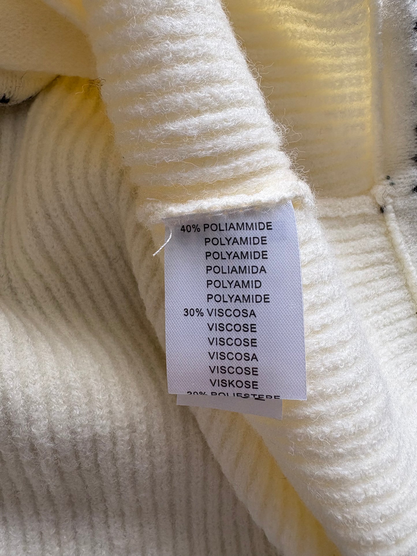 Studio Elegance Knitted lounge Set Colour Cream/Black One Size 8-16