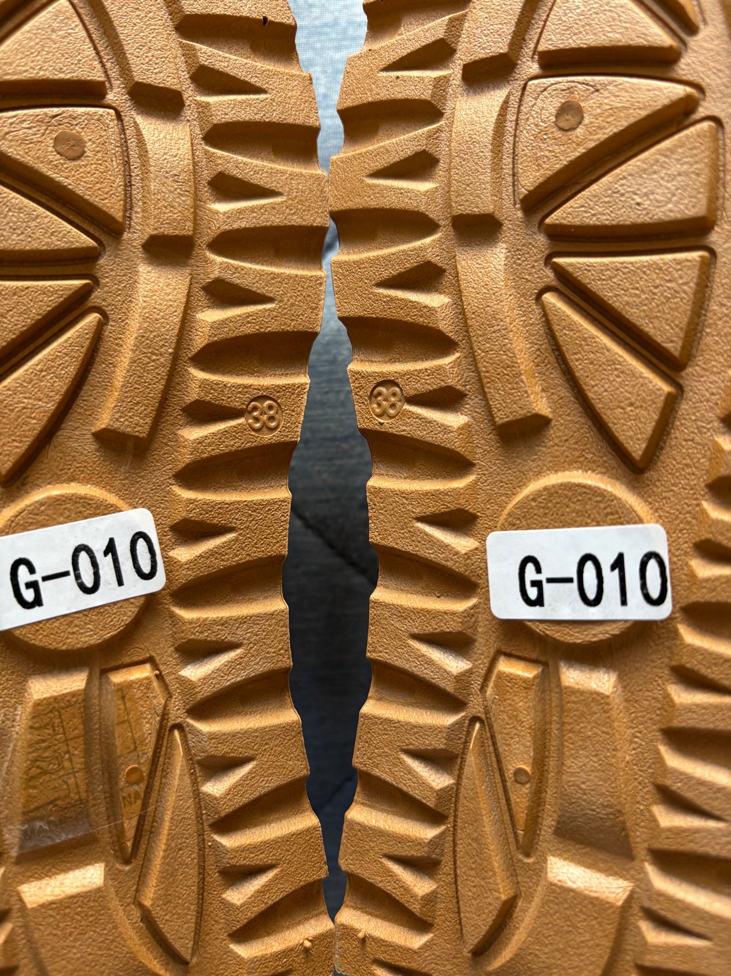 Ladies Chunky Sole Slippers Colour Camel Size 38 UK Size 5