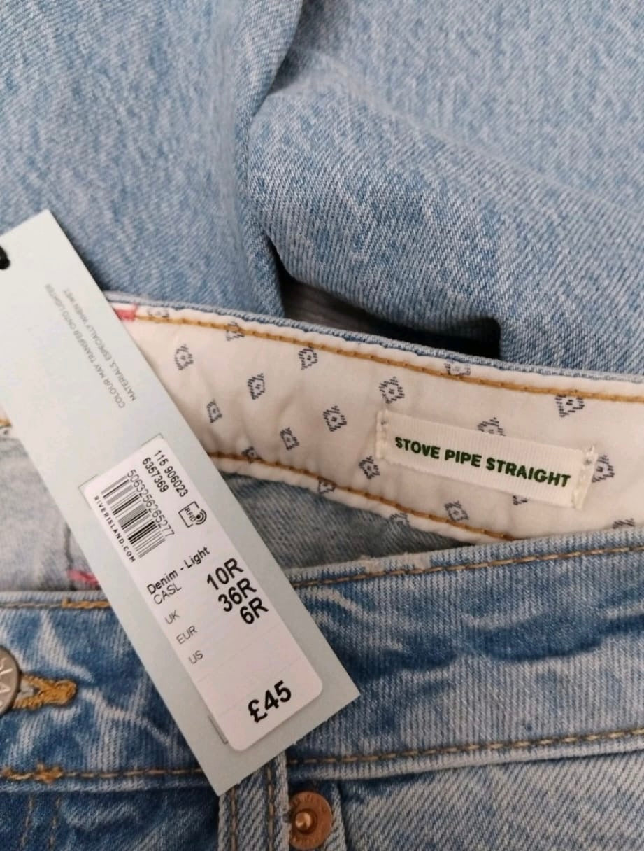River Island High Rise Stove Pipe
Straight Leg Jeans Colour Light Denim Size 10R
