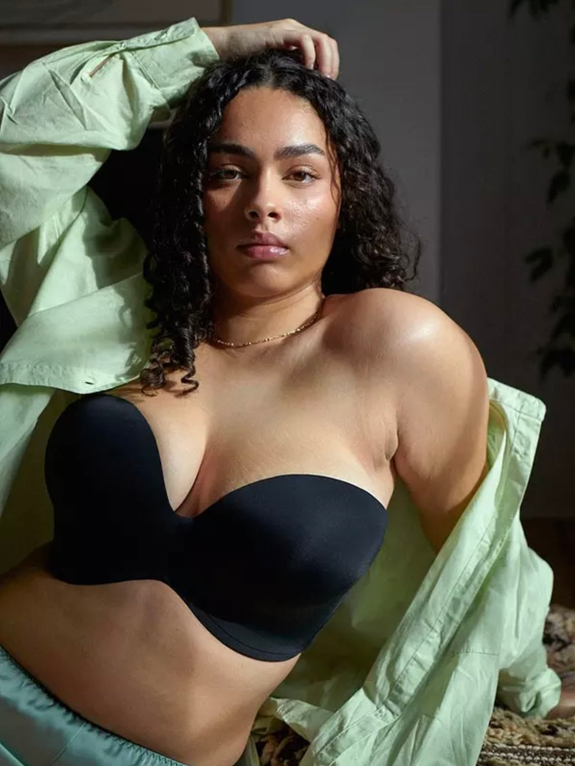 Wonderbra Ultimate Strapless Push Up Bra Colour Black Size 32F