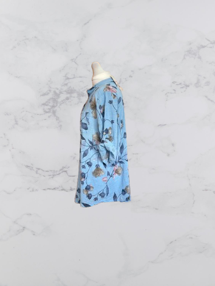 Made In Italy Luisa 3/4 Sleeve top Colour Light Blue Multi
One size 12-20