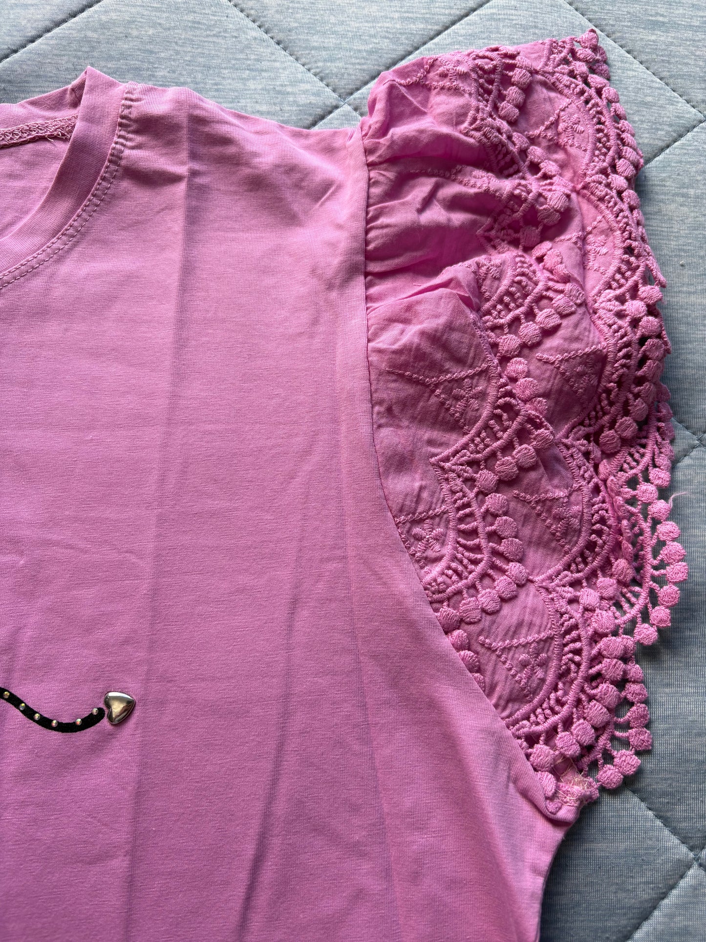 Evelin Broderie 'Love' Short Sleeve Top Colour Pink Size XL/XXL