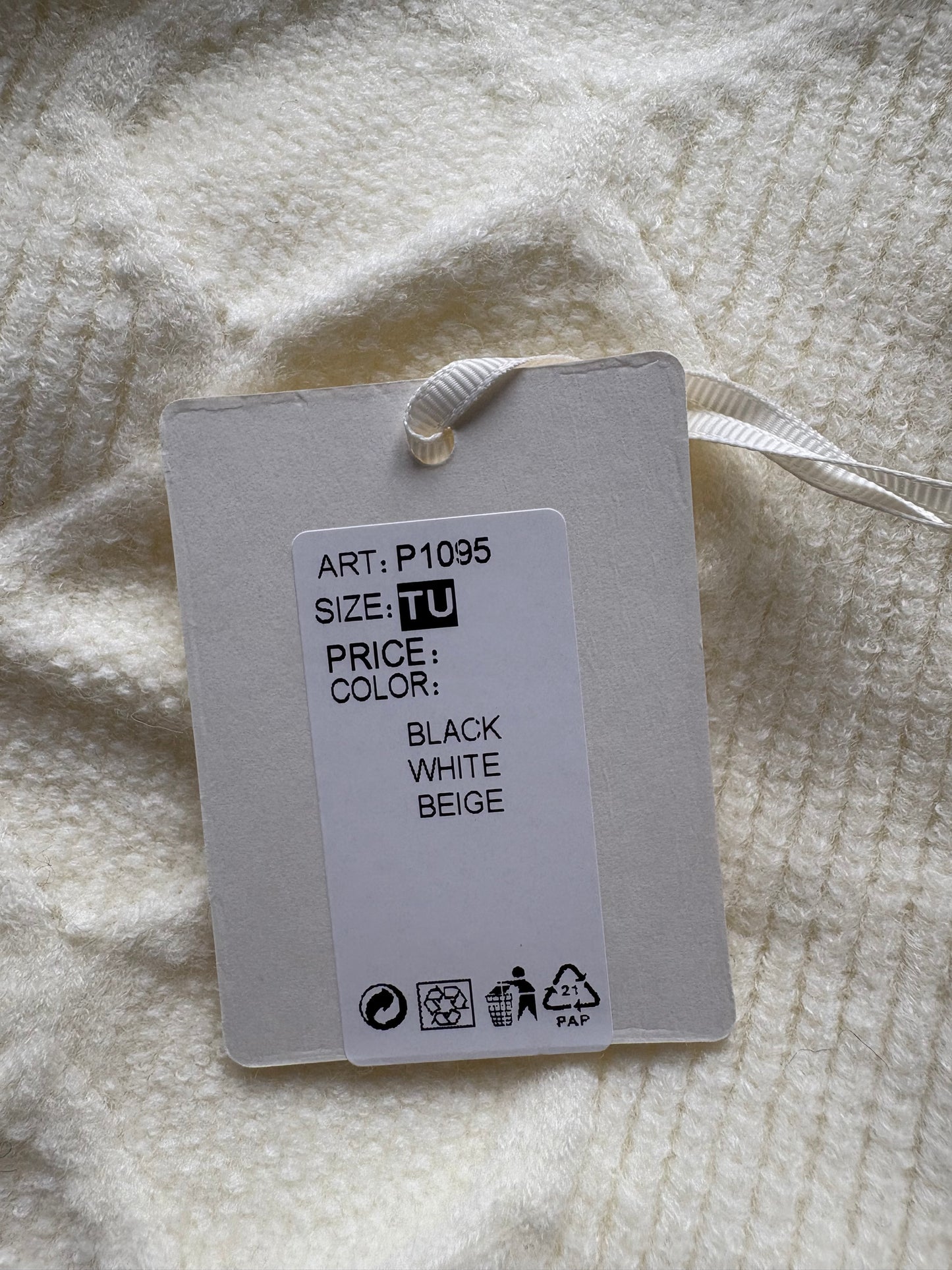 Studio Elegance Knitted lounge Set Colour Cream/Black One Size 8-16