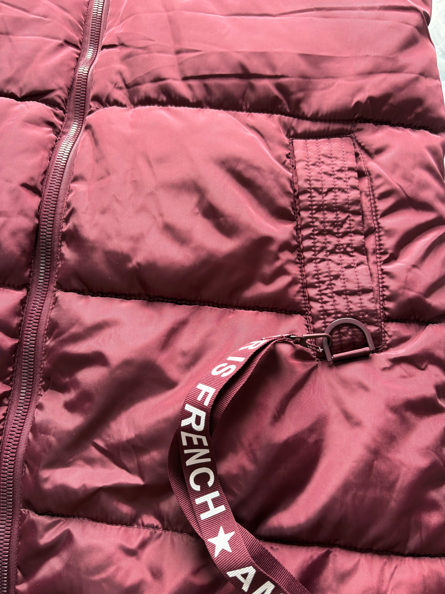 Saturne Hooded Water Repellent Longline Gilet Colour Burgundy Size L