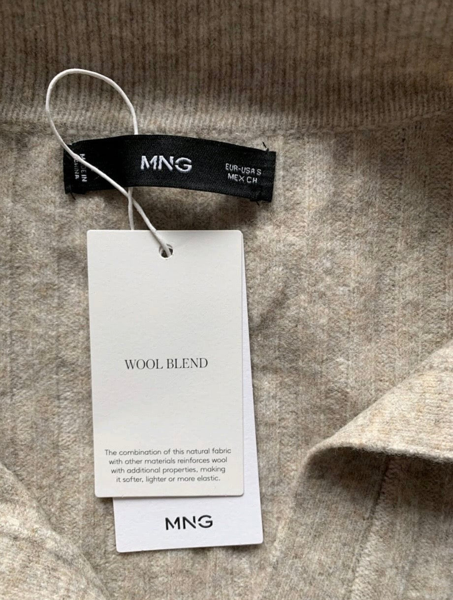 Mango Knitted polo-neck gilet Colour Beige Size S