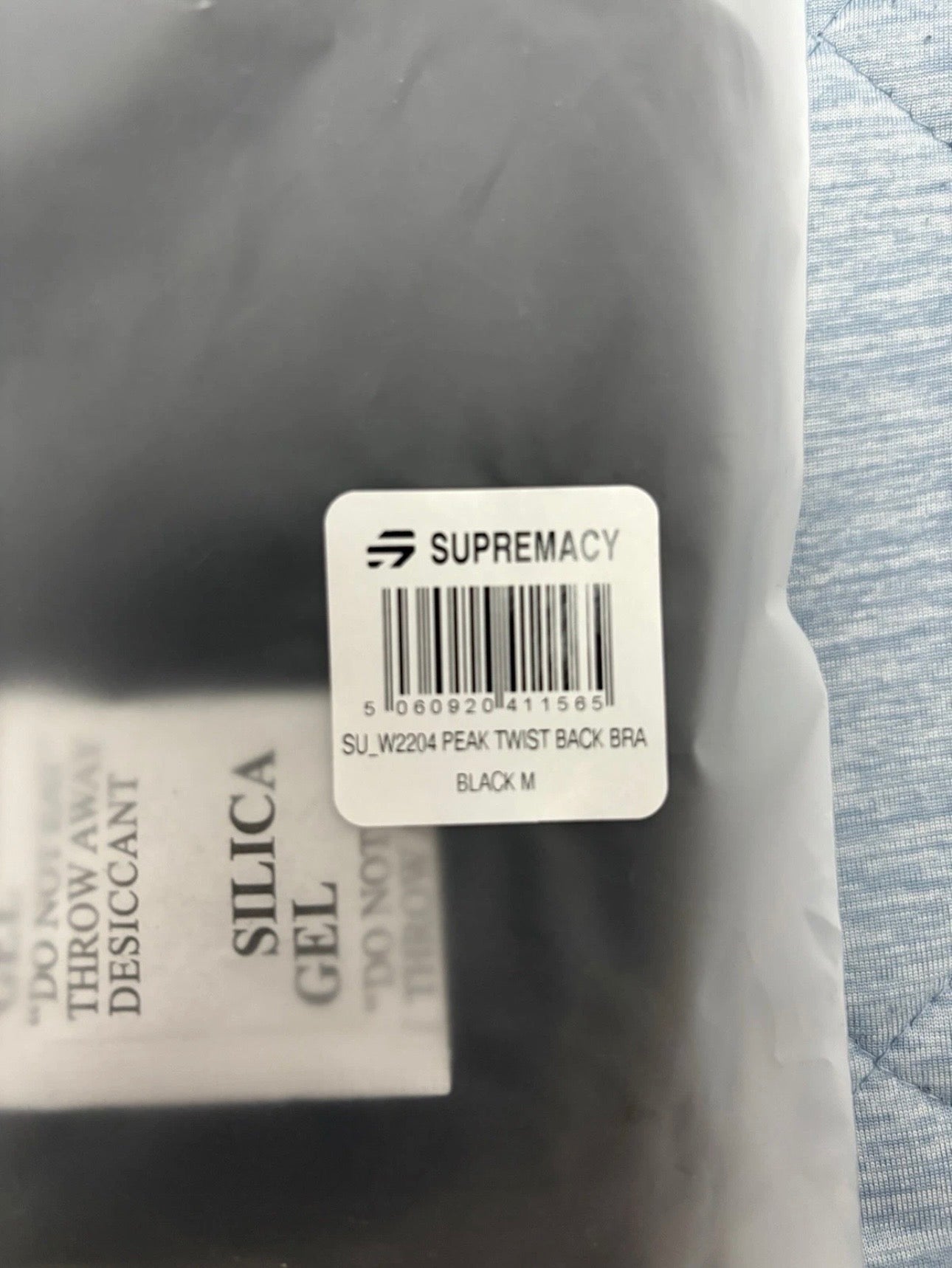 Supremacy Peak Twist Back Bra
Colour Black Size M