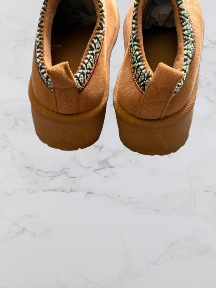 Ladies Chunky Sole Slippers Colour Camel Size 38 UK Size 5