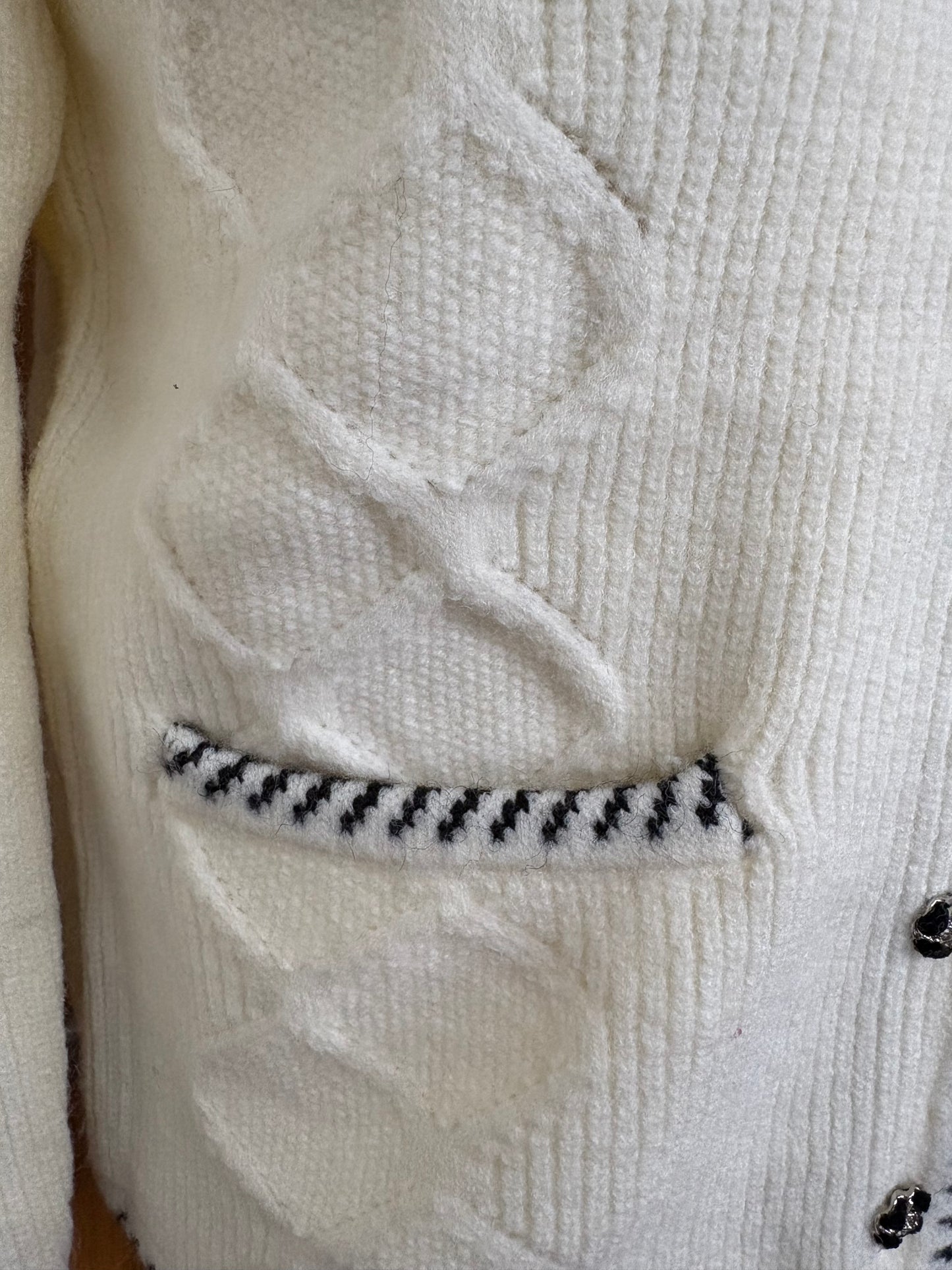 Studio Elegance Knitted lounge Set Colour Cream/Black One Size 8-16
