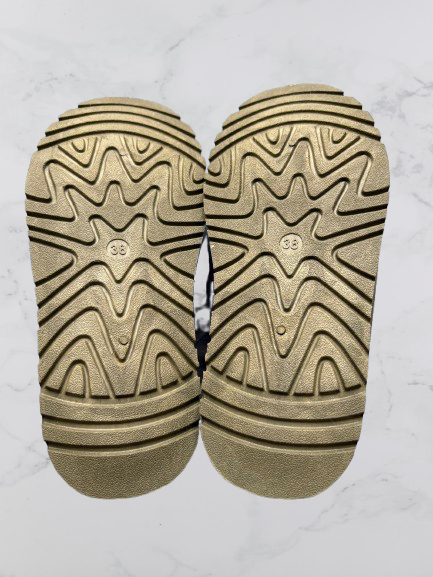Ladies Fleece lined Slipper Boots Colour Green Size 38 UK Size 5