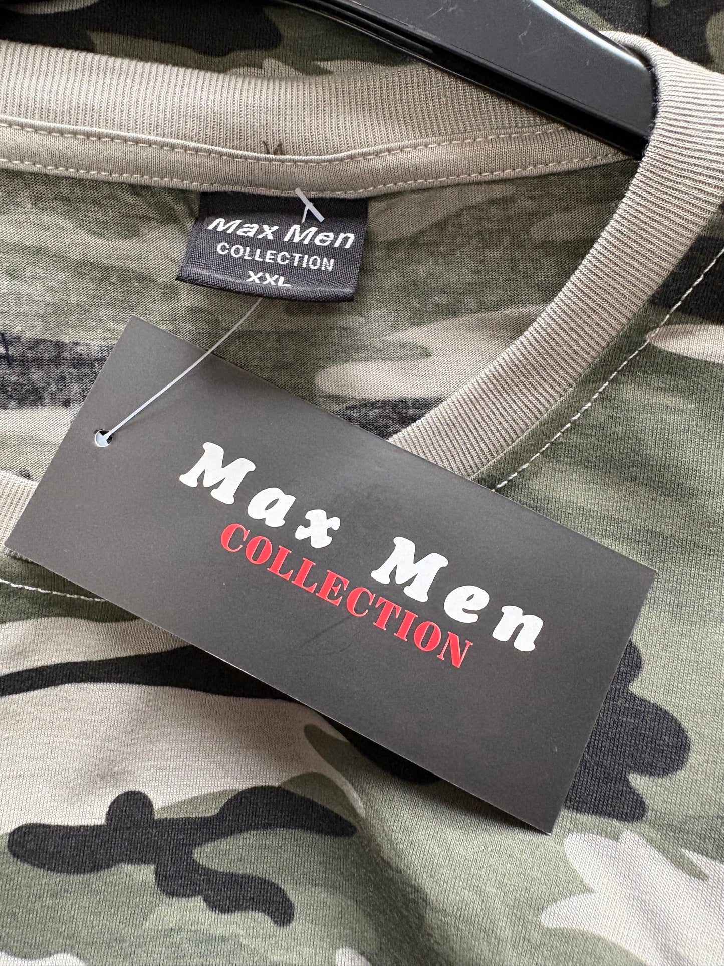 Max Men Collection Short Sleeve
Camo T-Shirt Colour Khaki Camo Size XXL