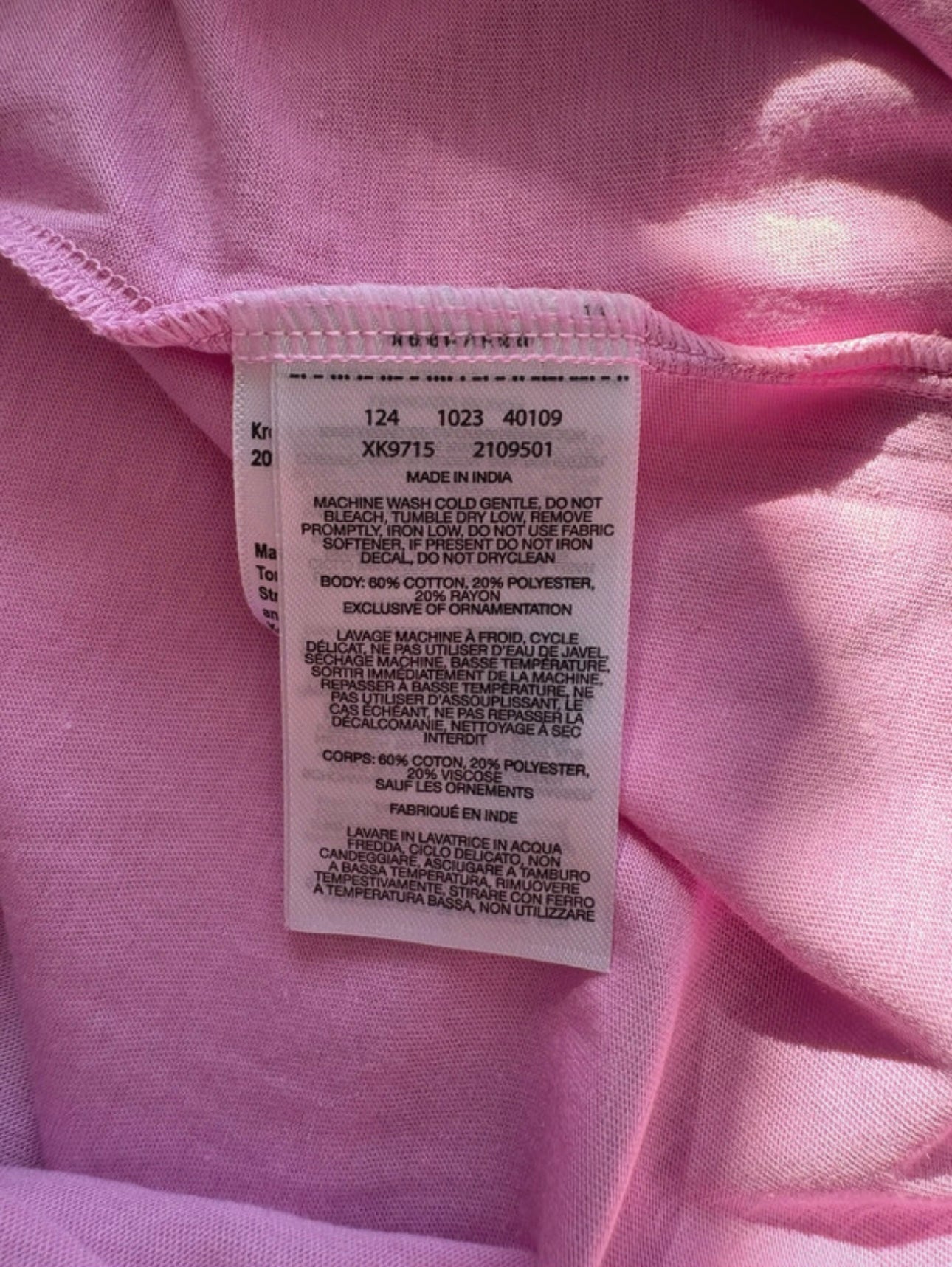 Columbia Short Sleeve T-Shirt Colour Cosmos Size XL