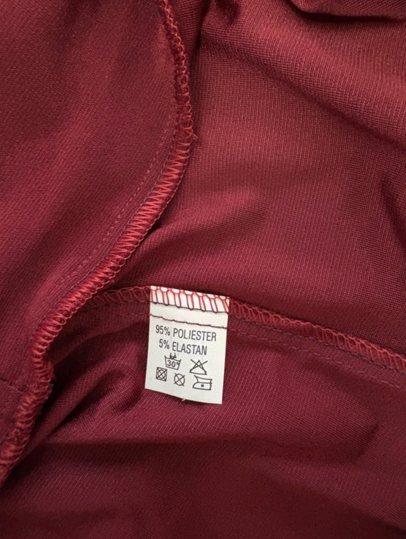 FM Collection long sleeve top Colour Burgundy Size M