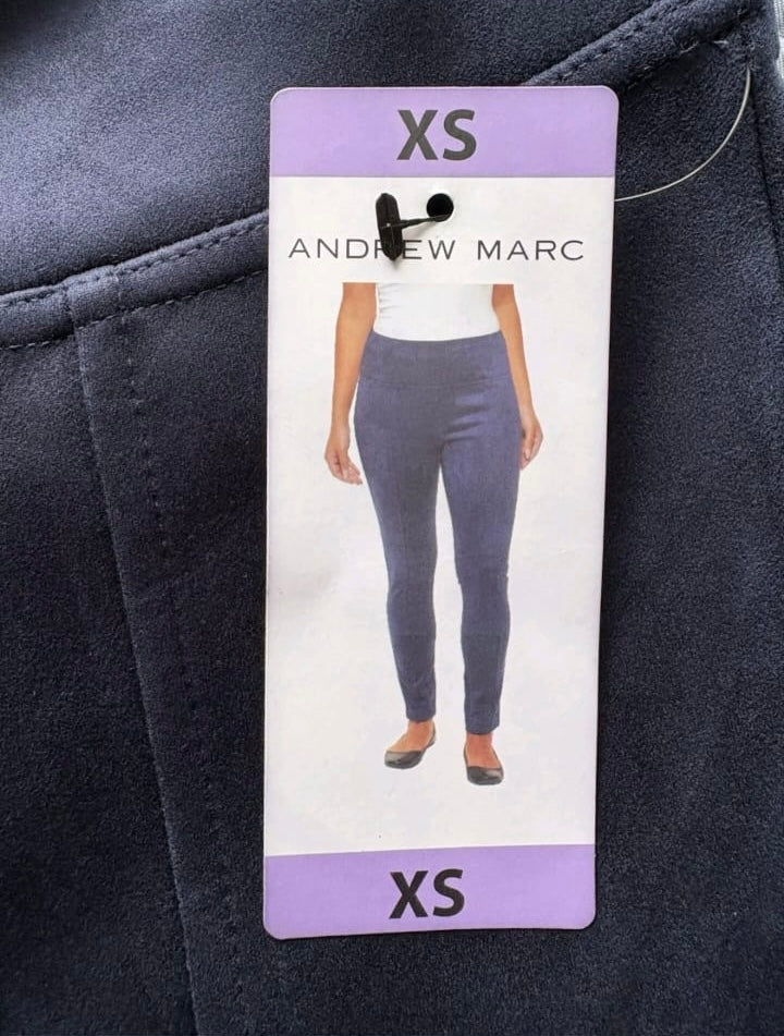 Andrew Marc stretch faux suede pull on pants Colour Navy Size XS
UK Size 8