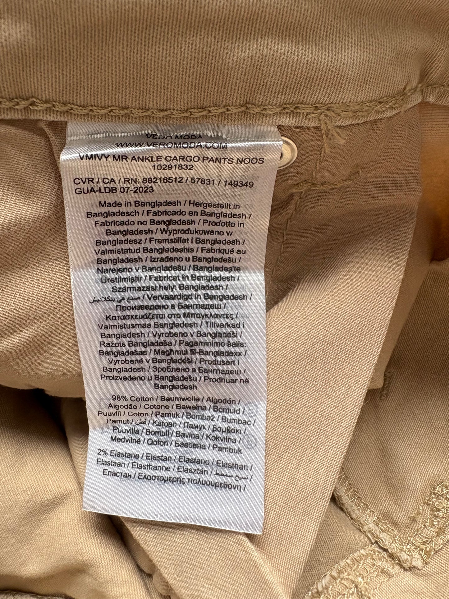 Vero Moda Ivy Cargo Trousers Colour Nomad Size L