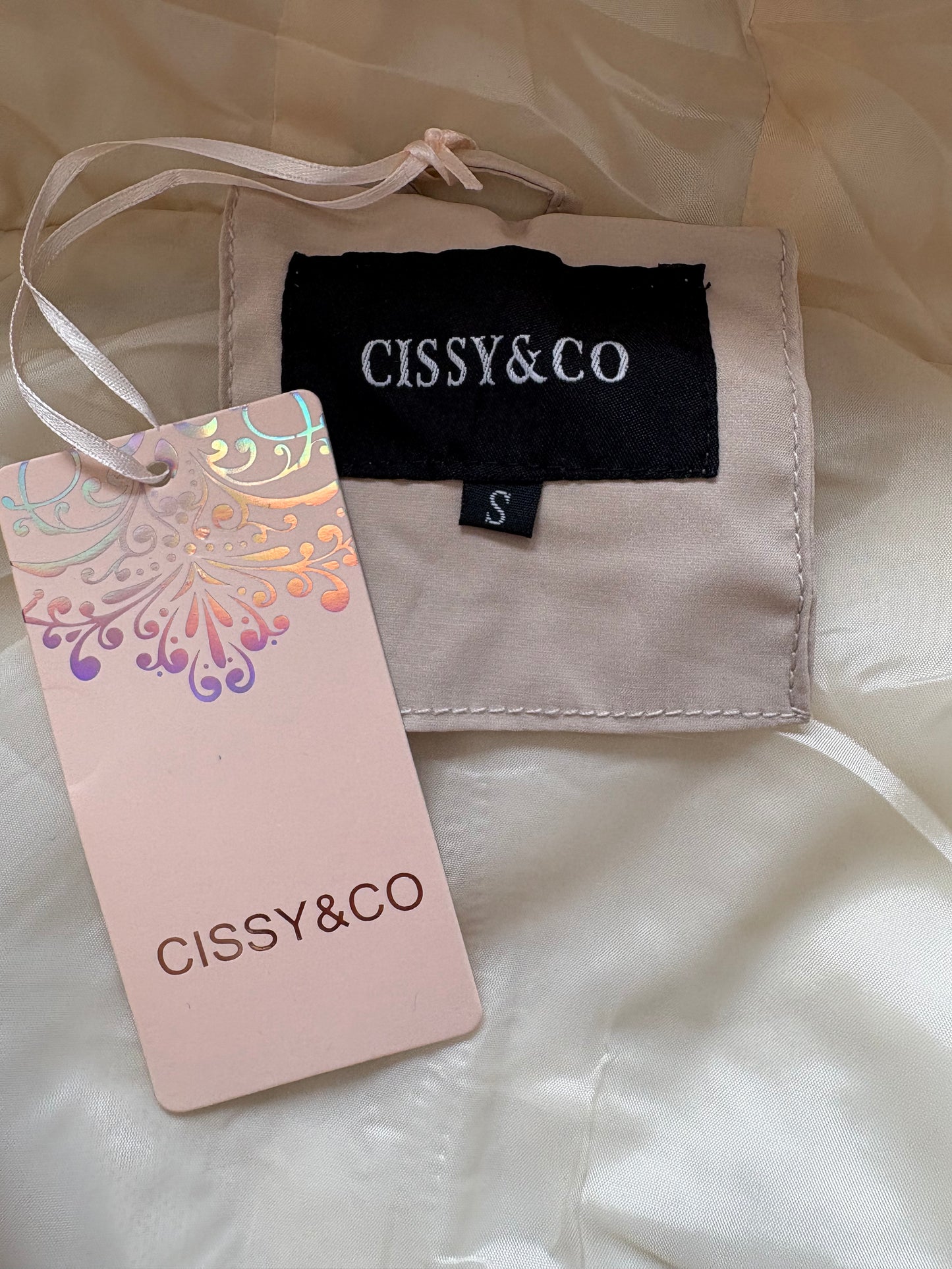 Cissy&Co Sleeveless Long Puffer Gilet Colour Beige Size S