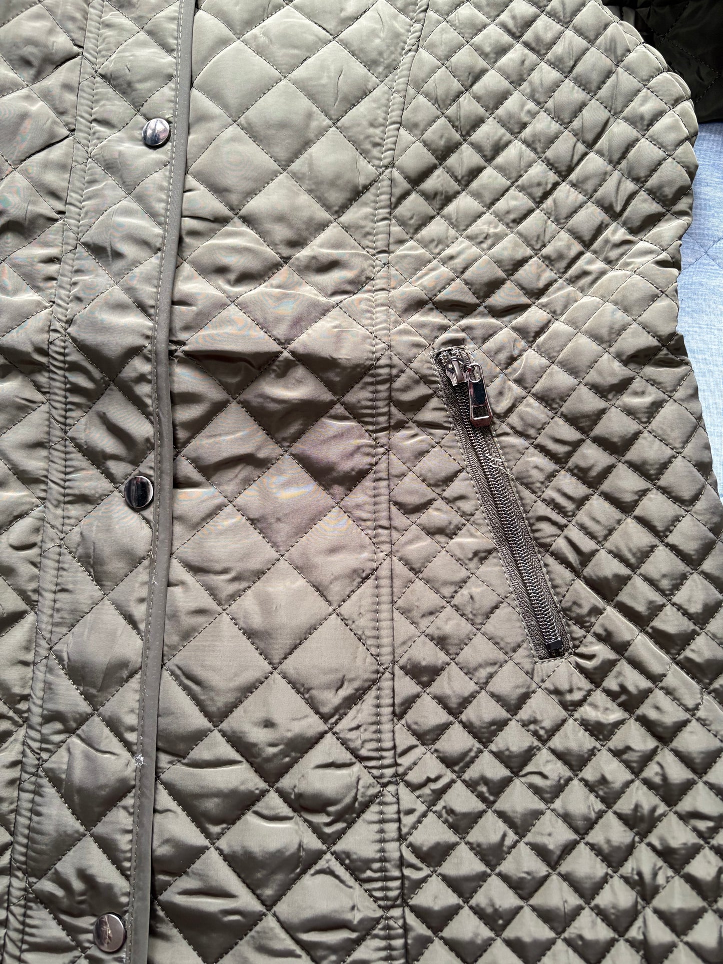 Cissy & Co Lightweight Quilted Jacket Colour Dark Green Size XL