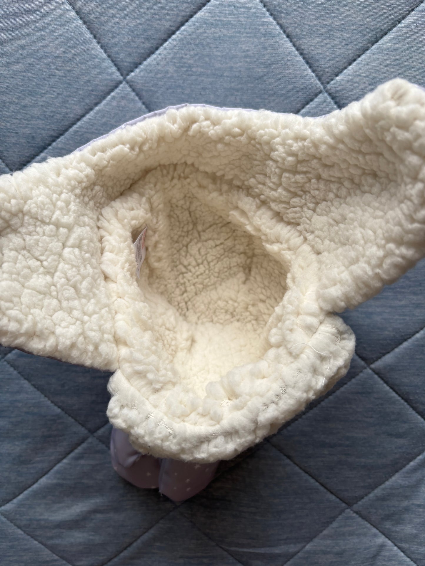 John Lewis Hat And Gloves set Colour Lilac/white Size 6-12 Months