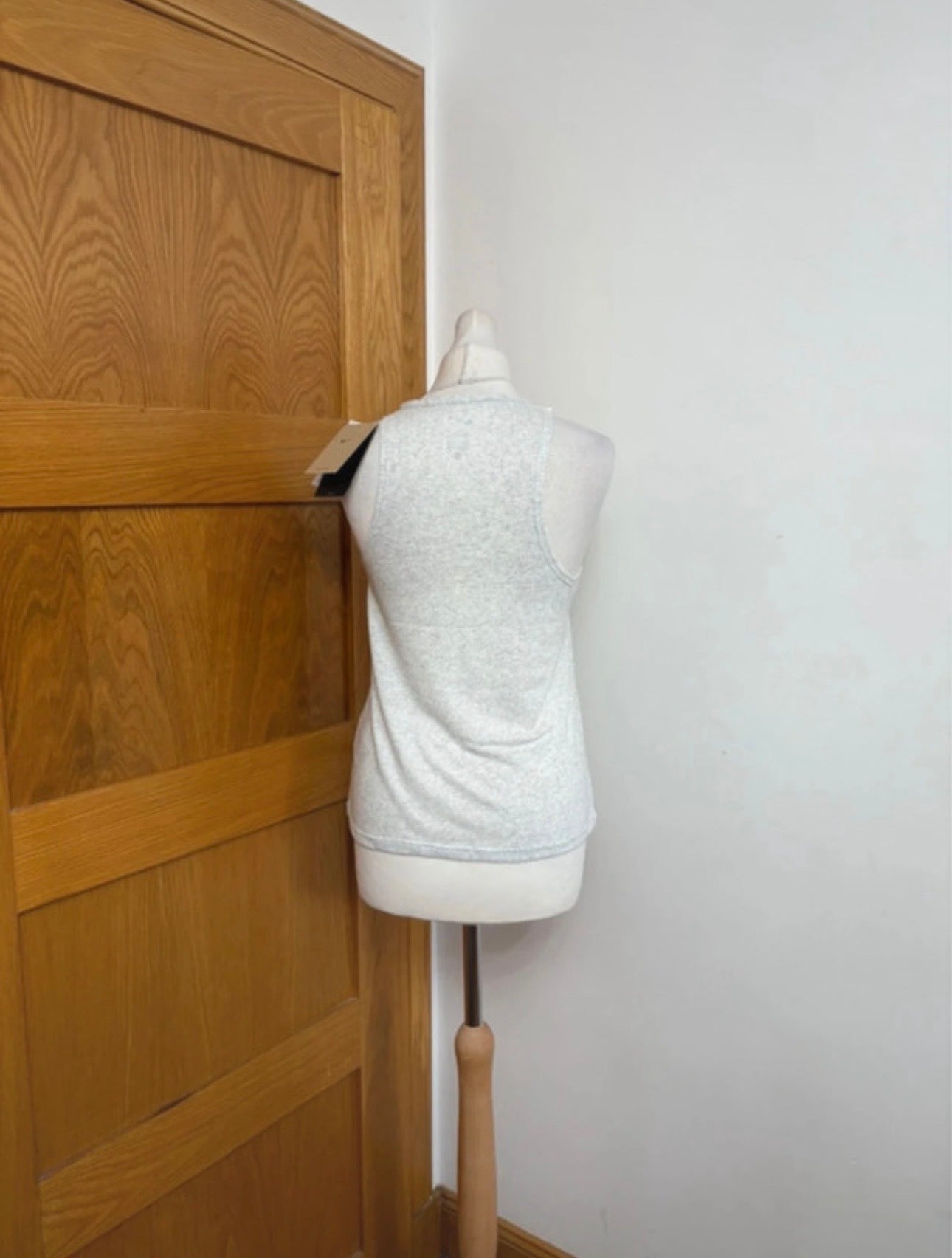 Nike Dri-Fit City Sleek Tank Colour Grey/Silver Size XS