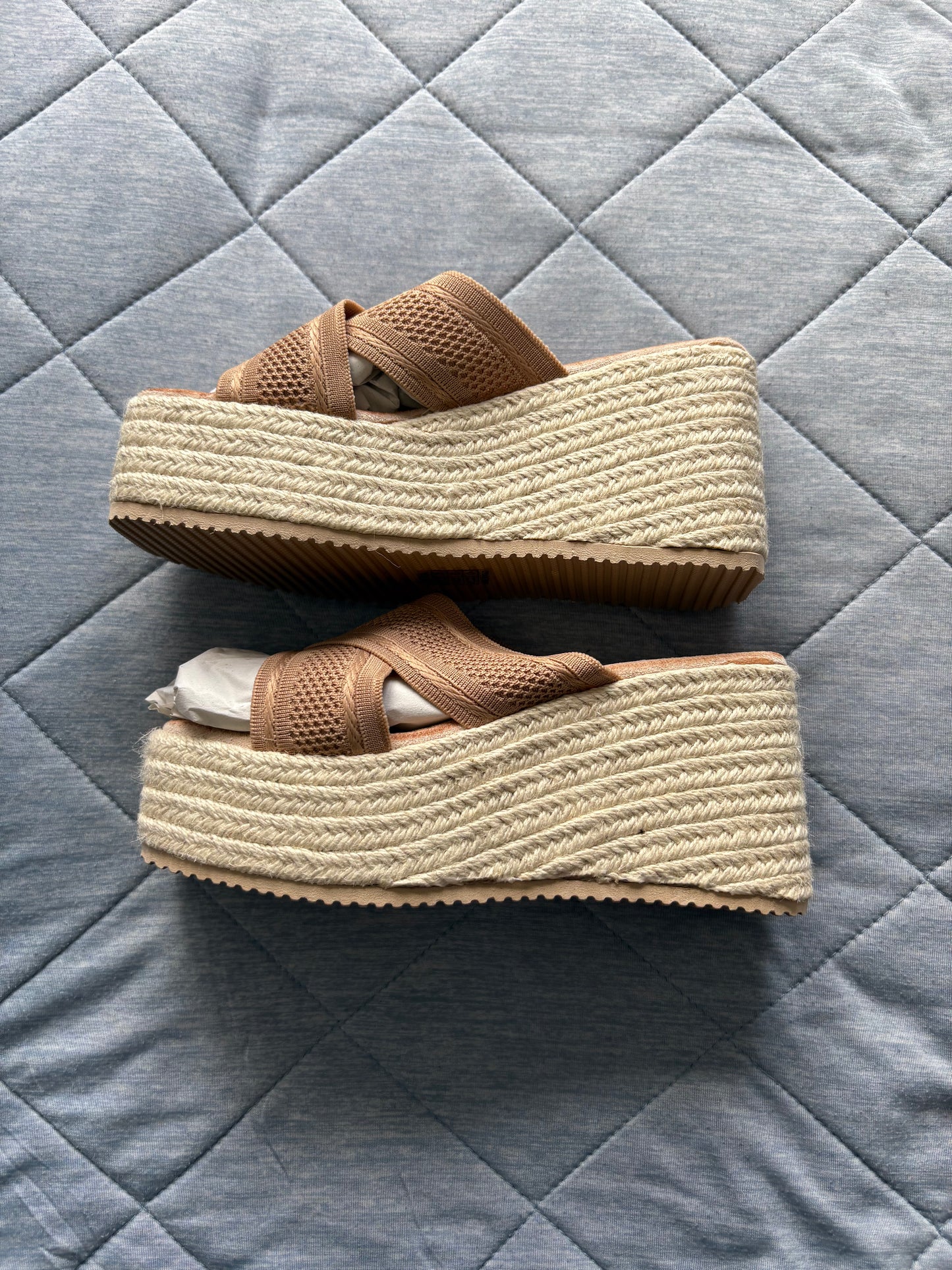 Mulanka Wedge Sandals Colour Khaki Size 37 UK Size 4