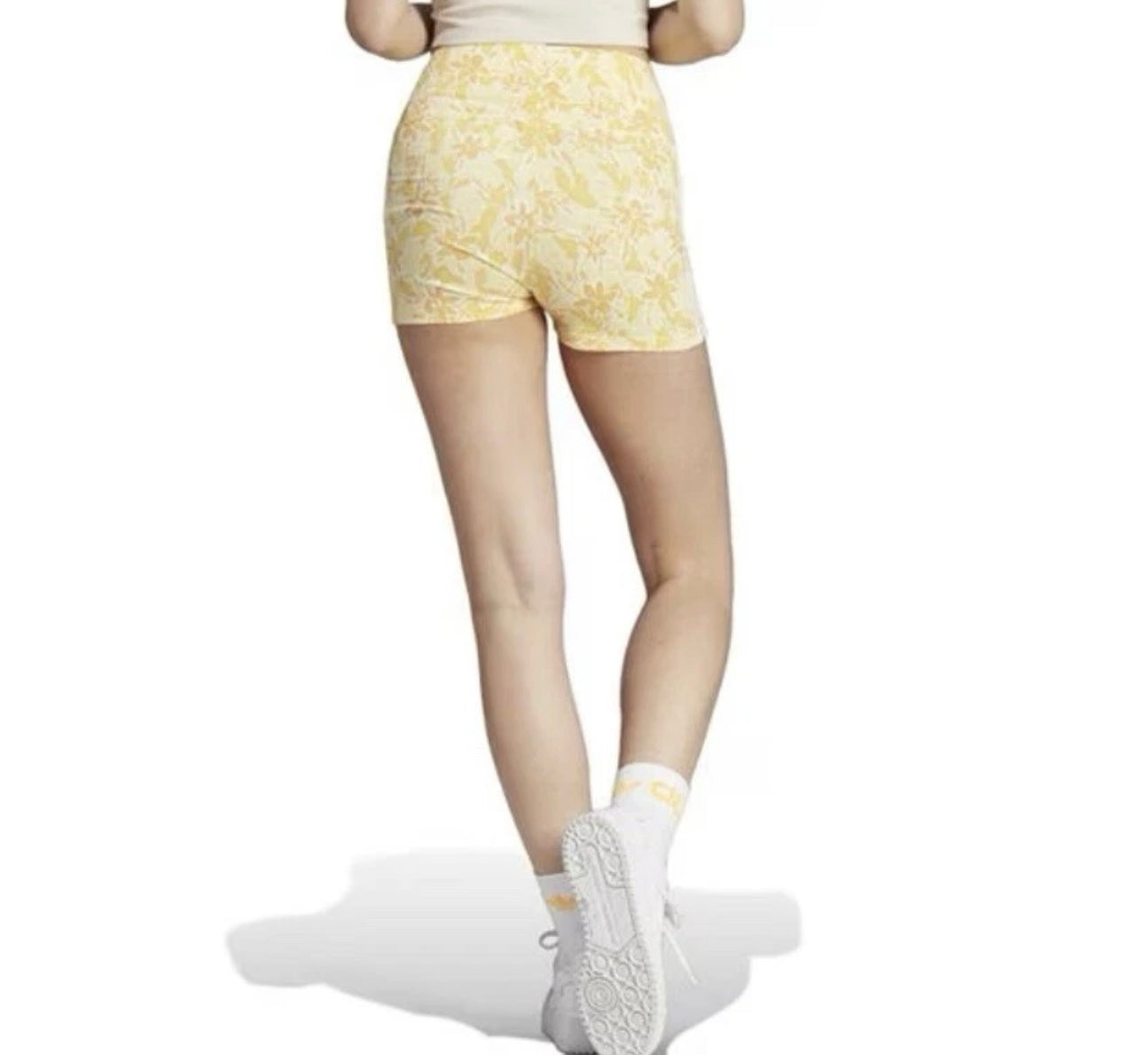 Adidas Originals Island Club All Over Print Shorts Colour Cream White Size M 12-14