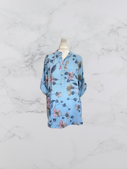 Made In Italy Luisa 3/4 Sleeve top Colour Light Blue Multi
One size 12-20