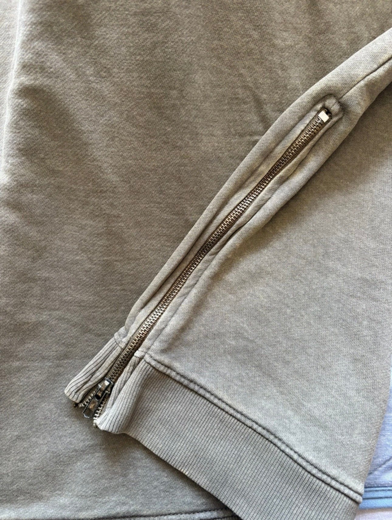 Brave Soul Zip Side Casual T-Shirt
Colour Khaki Size S