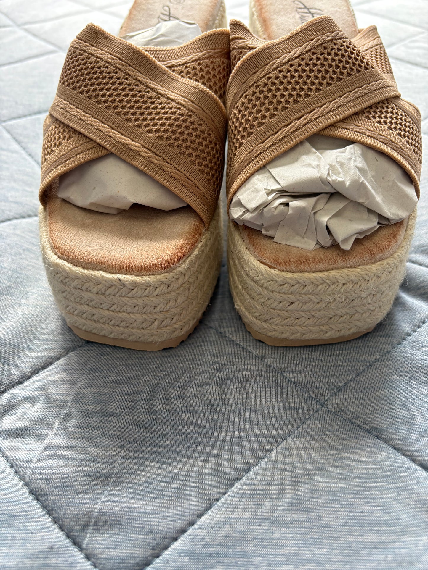 Mulanka Wedge Sandals Colour Khaki Size 37 UK Size 4