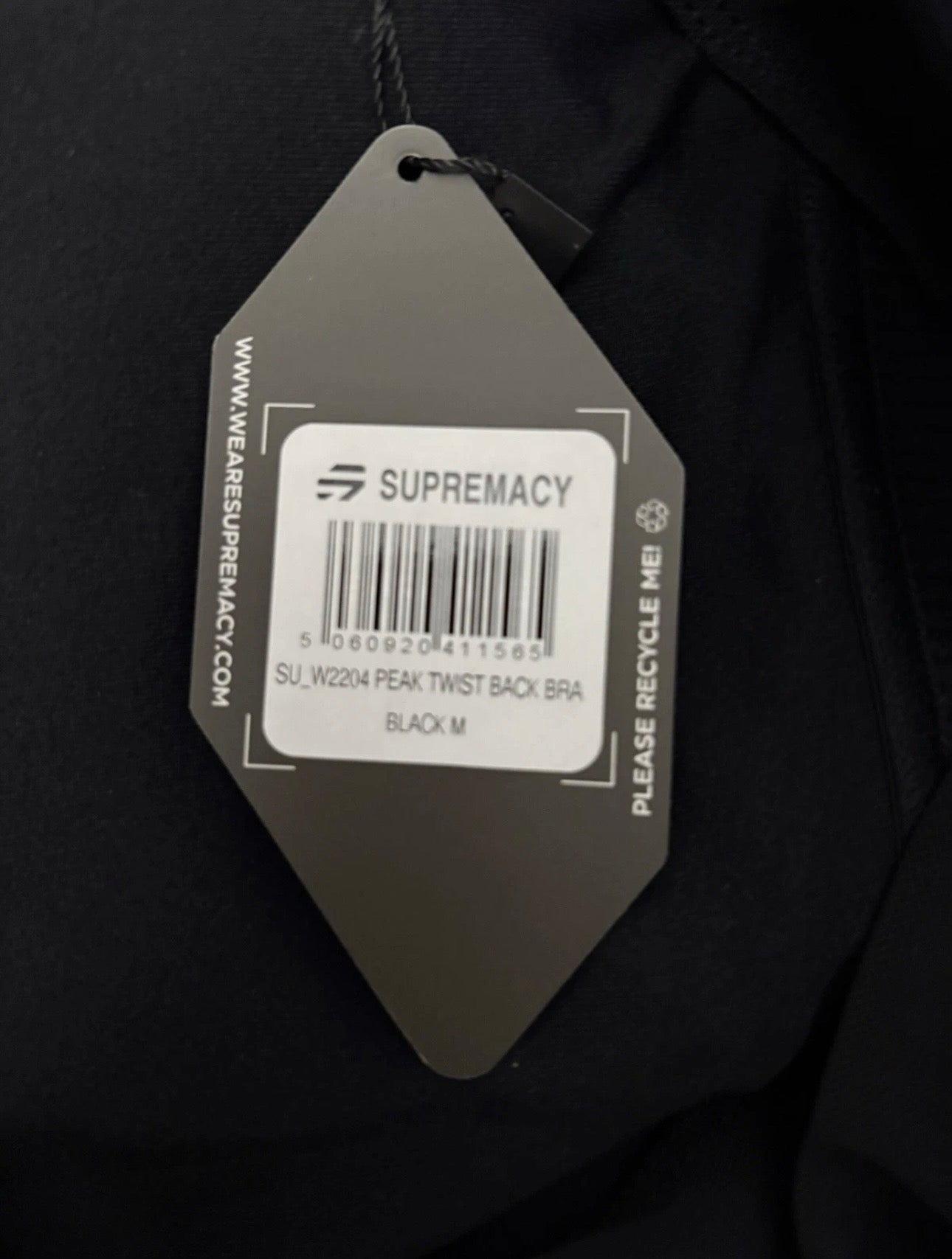 Supremacy Peak Twist Back Bra
Colour Black Size M