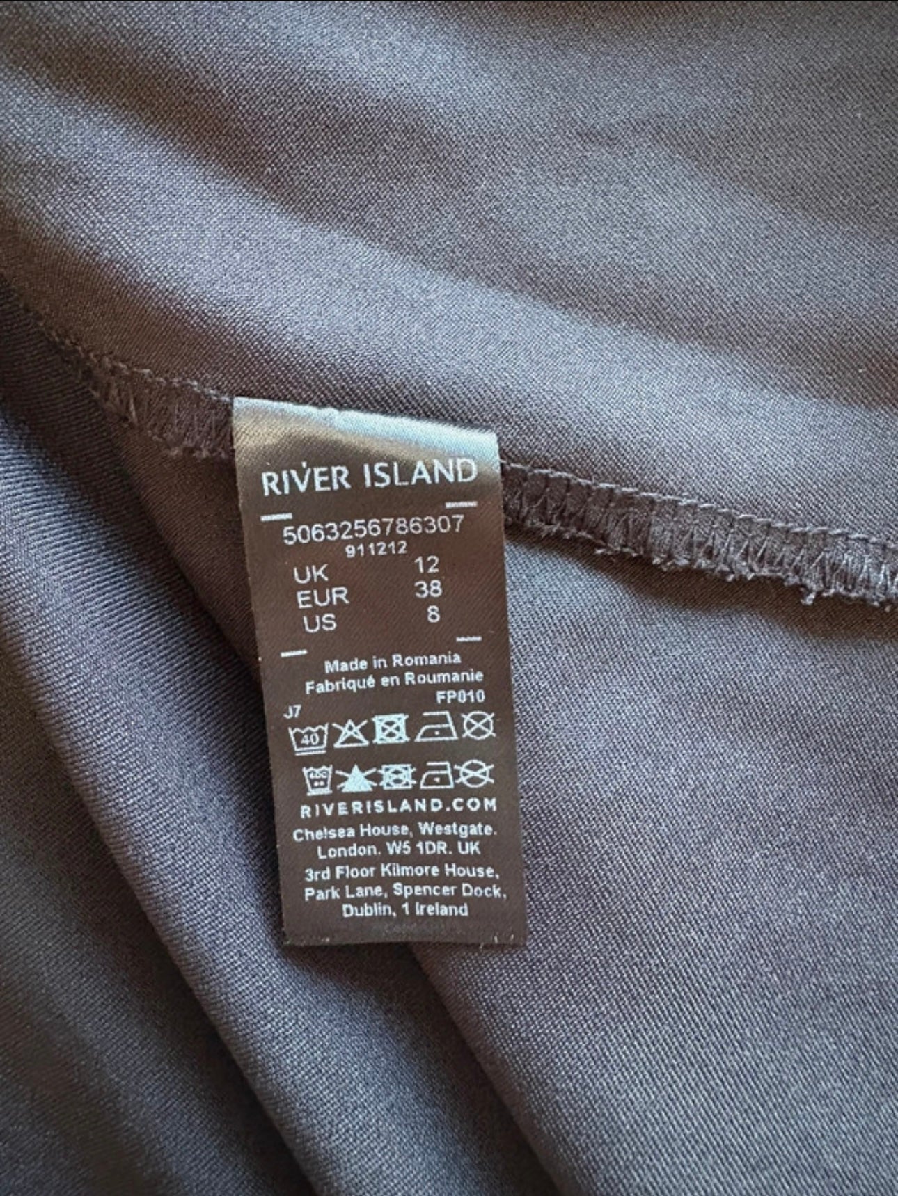 River Island Signature To Go Satin Off The Shoulder Top Colour Black Size 12