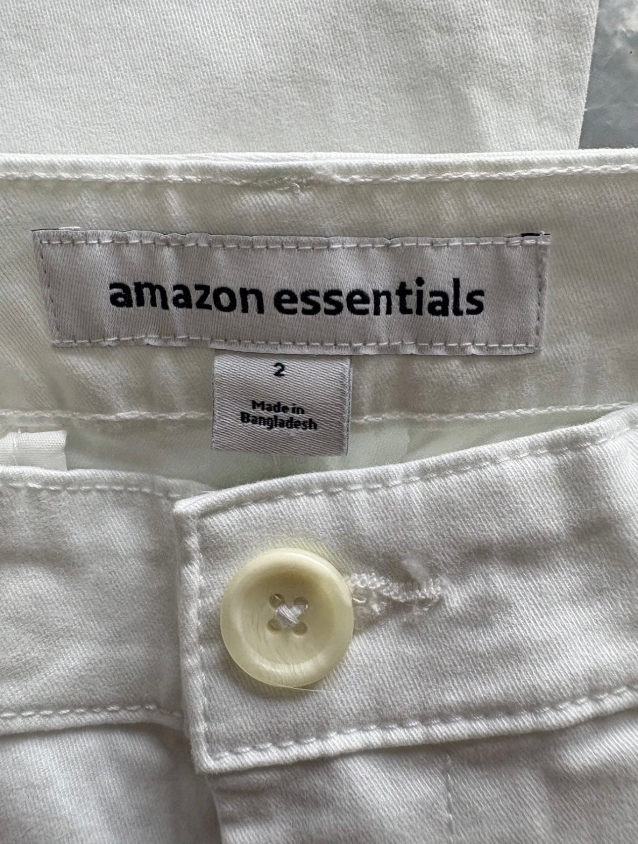 Amazon Essentials straight leg jeans Colour White Size 10