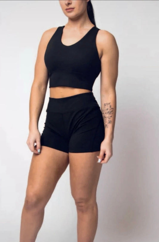 Supremacy Peak Shorts Colour Black
