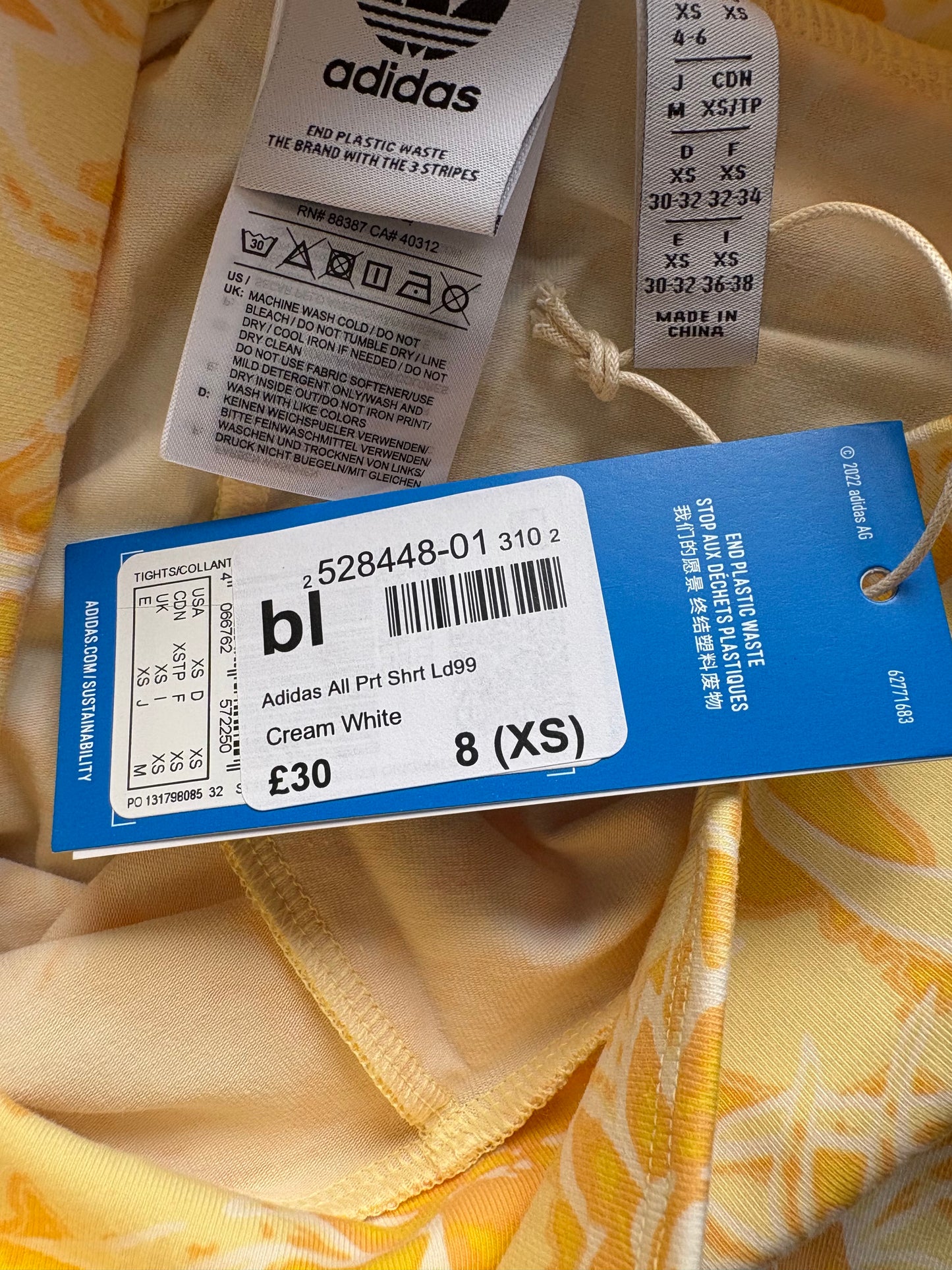 Adidas Originals Island Club All Over Print Shorts Colour Cream White Size XS