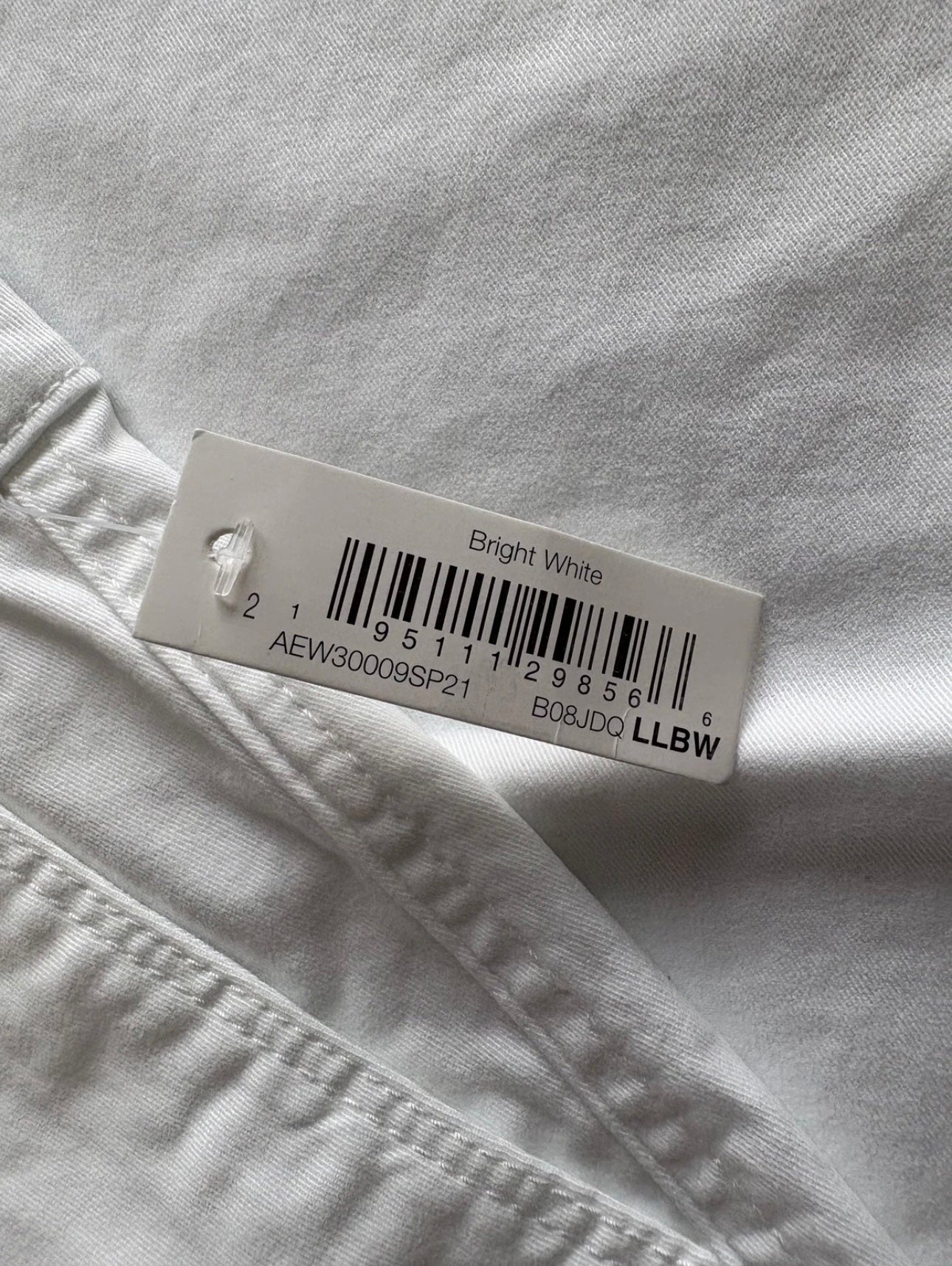 Amazon Essentials straight leg jeans Colour White Size 10