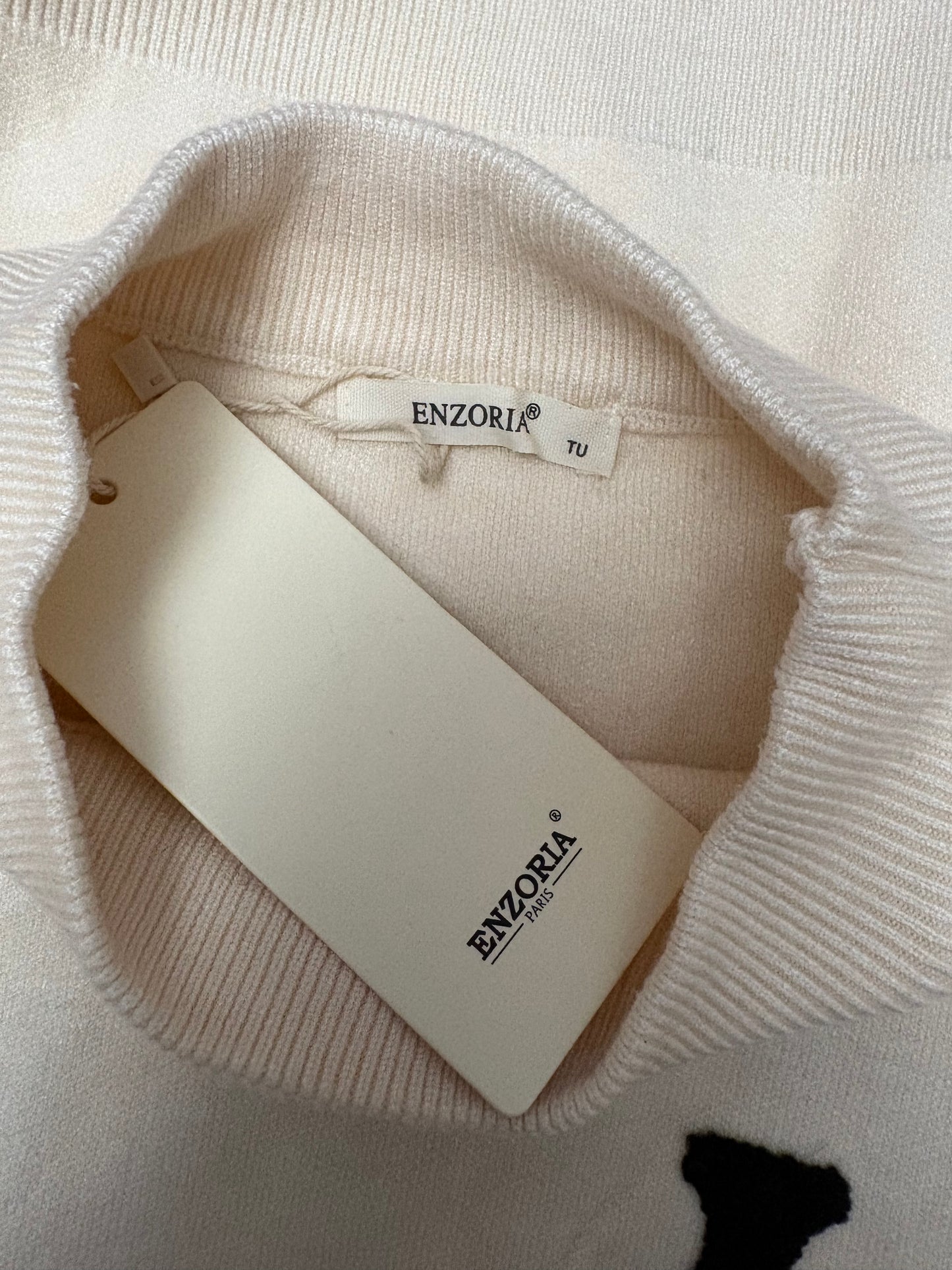 Enzoria 'Los Angeles' Embossed Jumper Colour Beige One Size 12-22