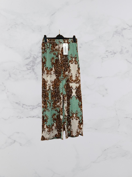 Fashion wide leg crinkle trousers Colour Green/ brown Size L/XL