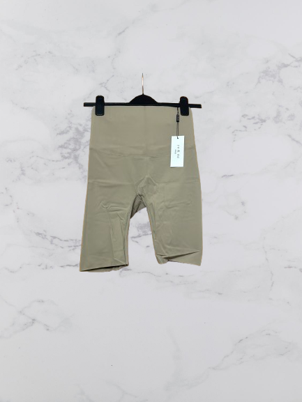 Yu & Me Cycling Shorts Colour Mocha Size M/L UK Size 8/10