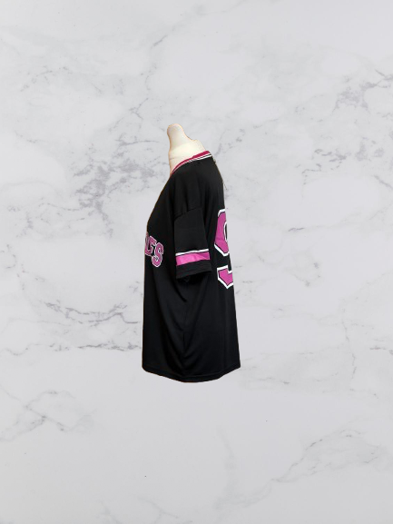 Rising V Neck Short Sleeve T-Shirt Colour Black Size M/L One Size 10-16