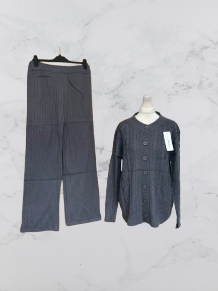 Classic&Co Knitted Lounge Set Colour Charcoal One Size 8-16