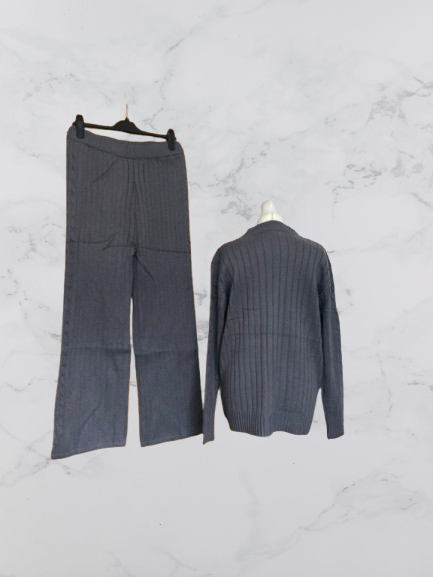 Classic&Co Knitted Lounge Set Colour Charcoal One Size 8-16