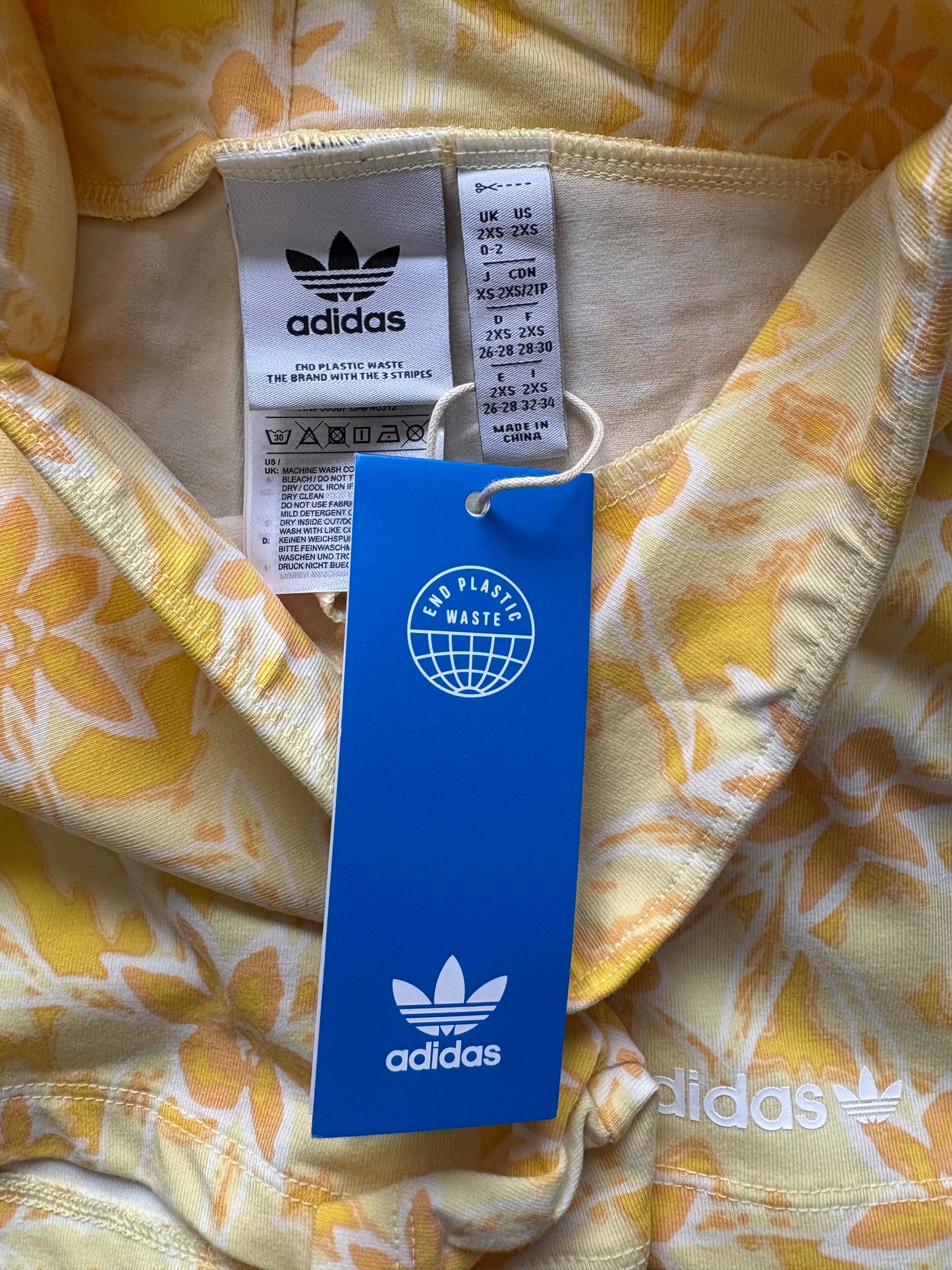 Adidas Originals Island Club All Over Print Shorts Colour Cream White Size 2XS