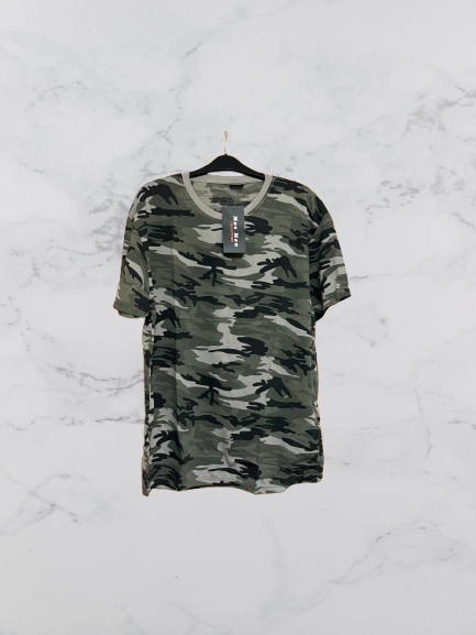Max Men Collection Short Sleeve
Camo T-Shirt Colour Khaki Camo Size XXL